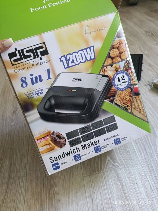 Вафельница  8 насадок