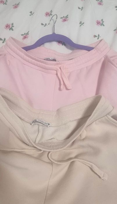 Чисто нов, спортни долнища Zara