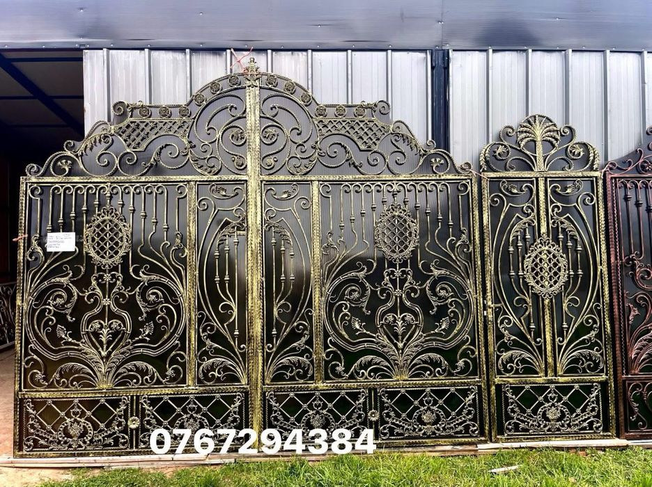 Porti garduri balustrade din fier forjat