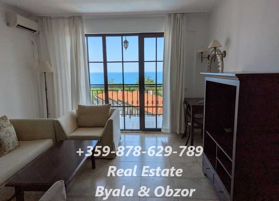 Продава се Тристаен апартамент в Обзор - 126 кв.м за 51 €/кв.м - Снимка #1