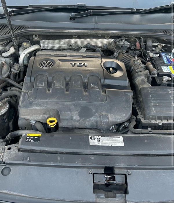 Motor Vw Passat B8 1.6 TDI Diesel DCX DCXA Piese Capota Bara Aripi