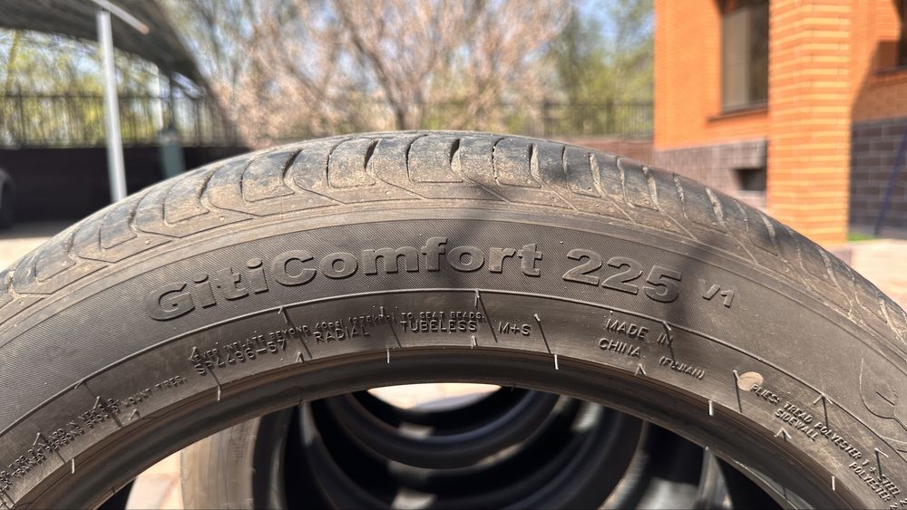 Продам шины GT 235/50 R19