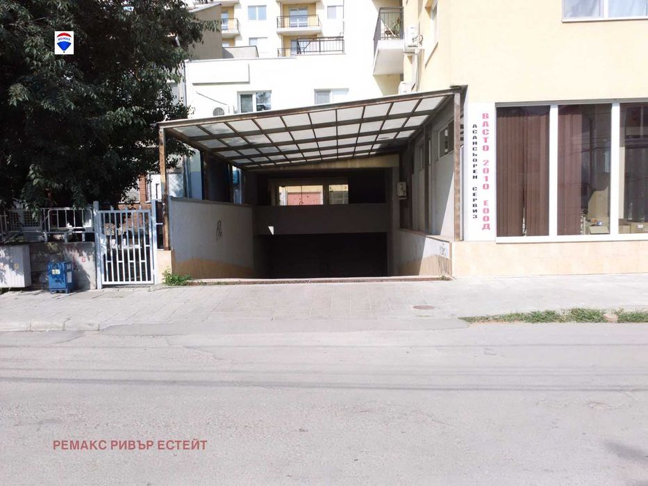 Продава се Гараж / Паркомясто в Русе, Родина 1 - 20 кв.м за 1020 €/кв.м - Снимка #3