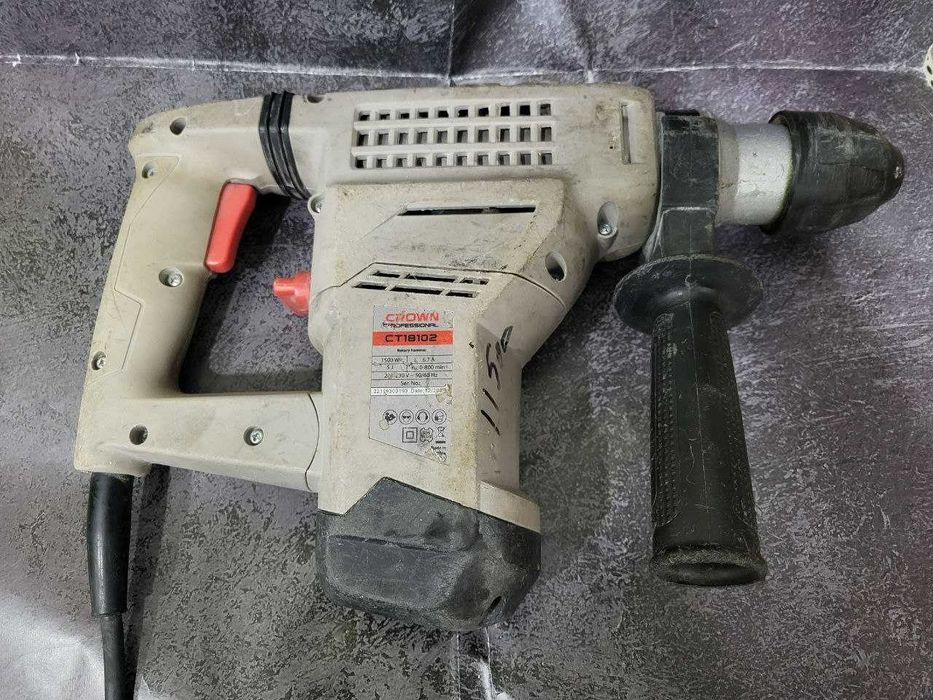 перфоратор Crown (Астана ул.Богенбая 54) лот№912905