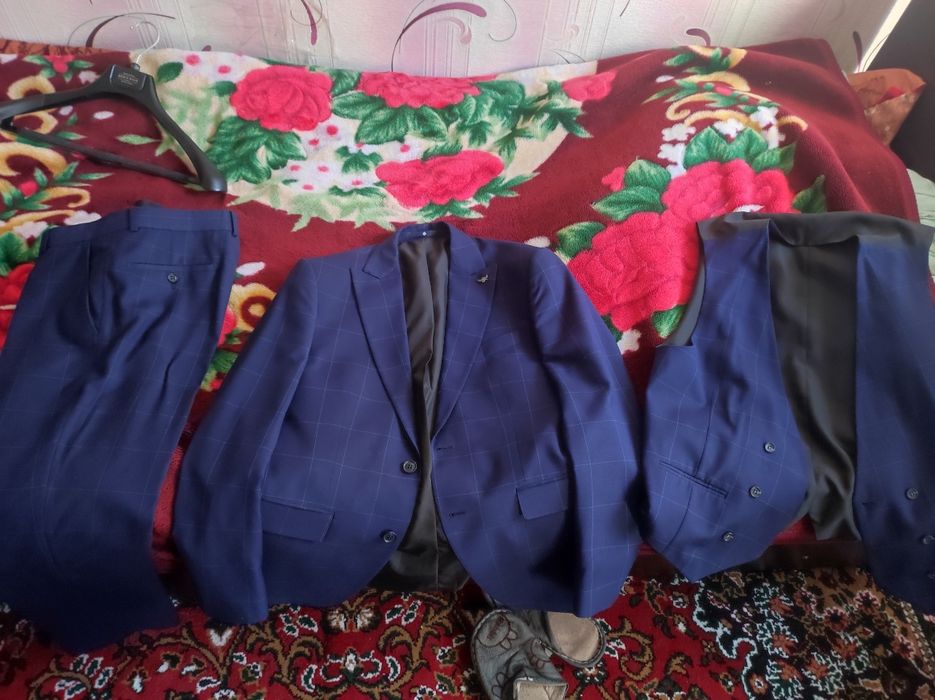 Костюм + брюка темно синий