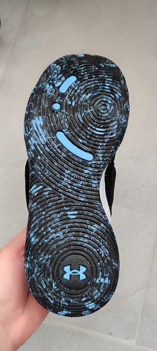 Маратонки Under Armour нови 36 номер