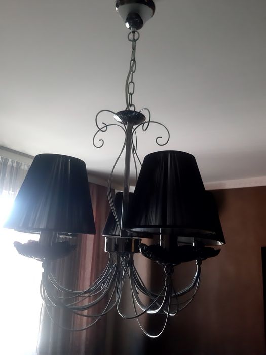 Полилей с пет крушки+Крушките подарък