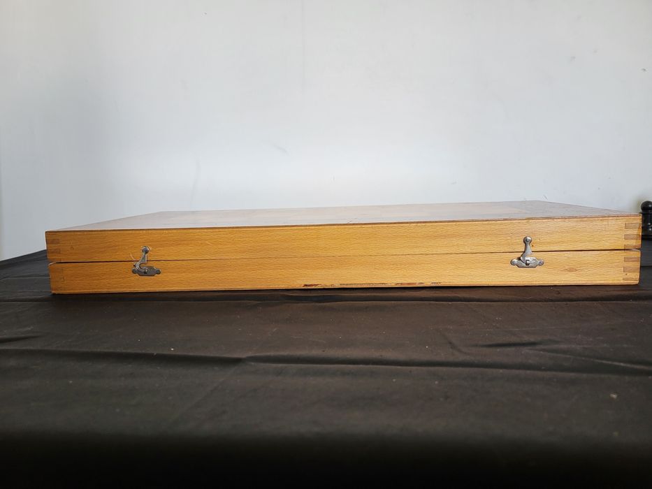 #2 Стар дървен шах