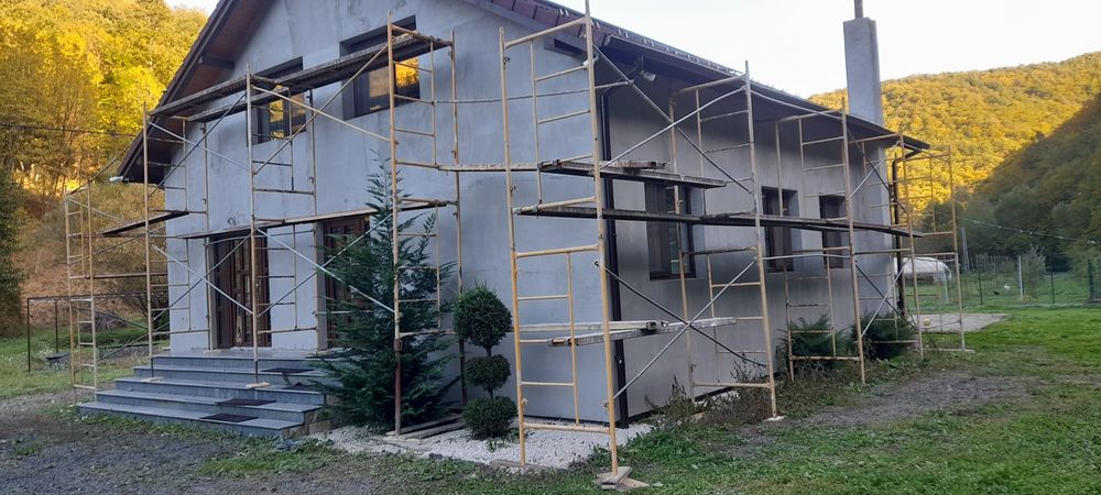 Mai compactor schela 0.6m si lata fatada  constructi