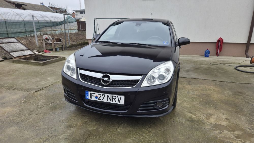 Opel Vectra  2008