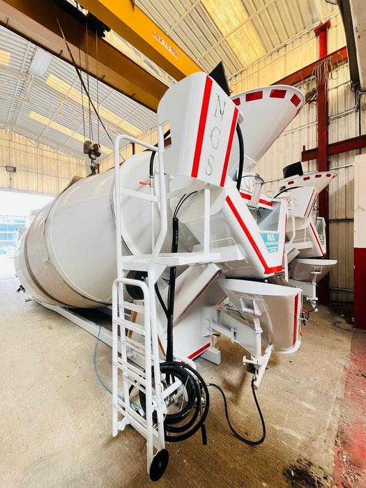 Бетонамешалки (миксер)  8-10-12 м3