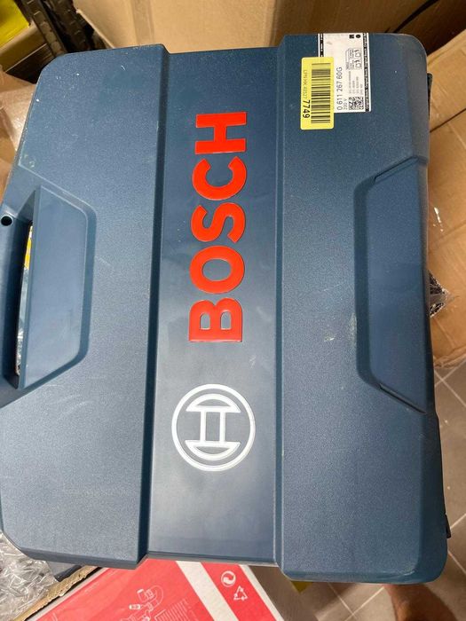 Rotopercutanta cu percuție Bosch Professional GBH 2-28 F (880W, diametru maxim de găurire în beton: 28 mm, set de 6 burghie, SDS-plus, în L-BOXX)