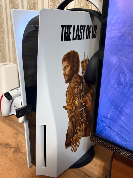 Продам Playstation 5