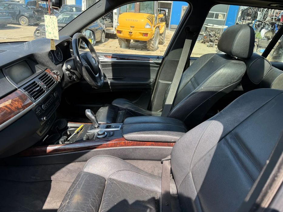 Dezmembrez Bmw X5 E70 M-Pack 3.5D Bi-Turbo M57 D30 306-D5 286Cp 2006-2010