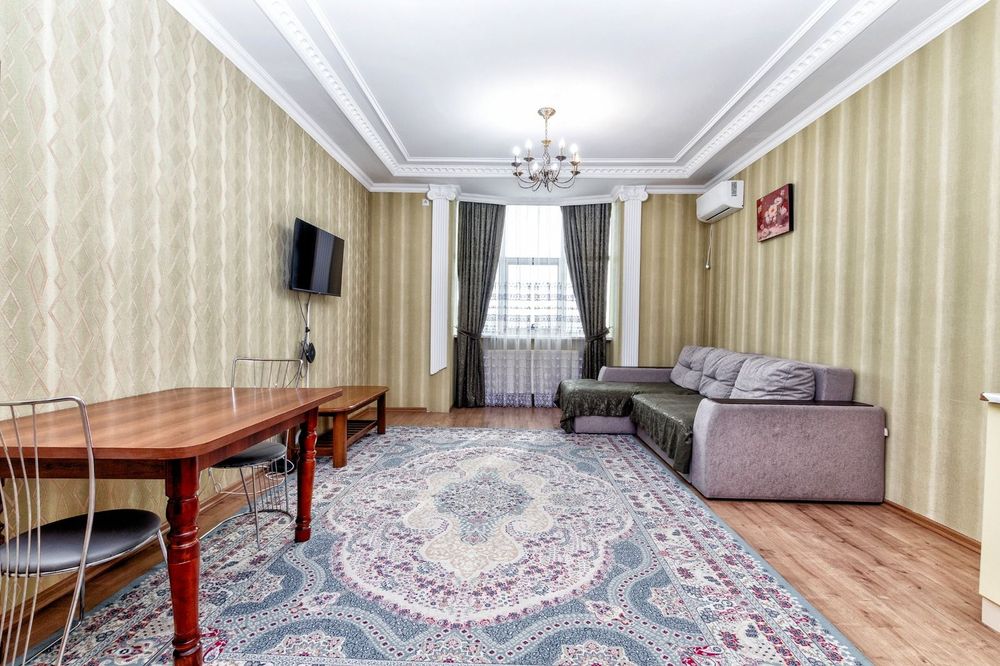 Центр правого берега! Просторная 2-комн. квартира