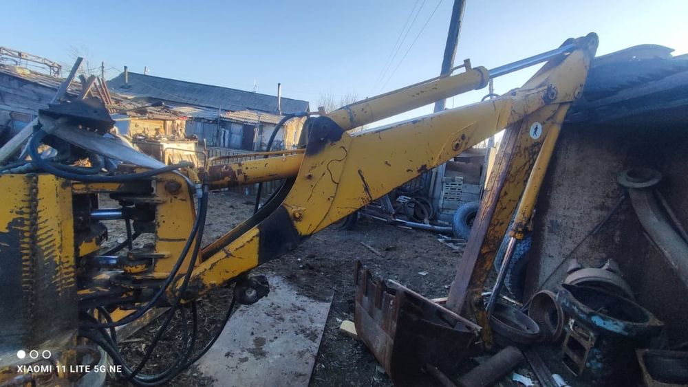 Продам мтз 82 Амкадор