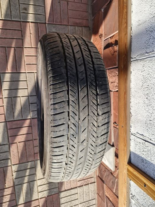 Продам шины Bridgestone