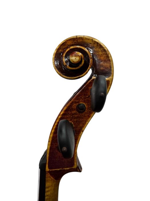 Violoncel  stradivariuss
