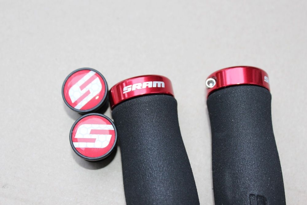 Sram Contour Ergo Lock-On mansoane burete - negru