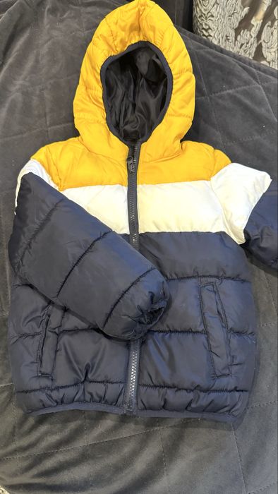 Тёплая куртка на мальчика