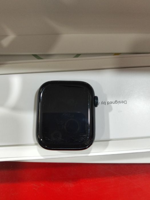 Apple watch series 7 45mm 32gb