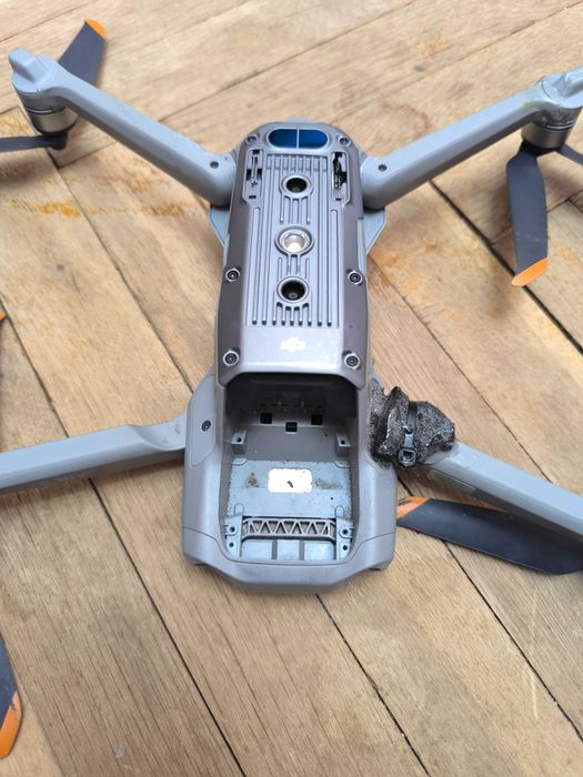 Дрон DJI Air 2S цял или на части + батерия.