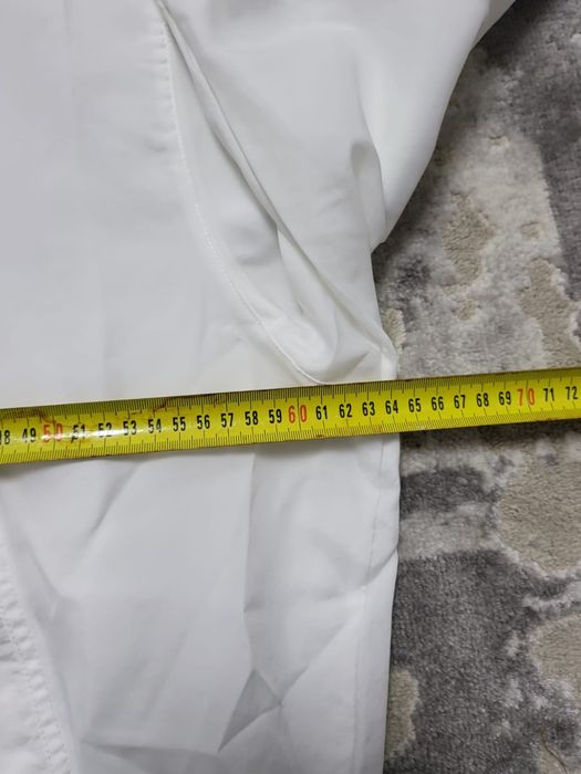 Vind Geaca Nike tn noua