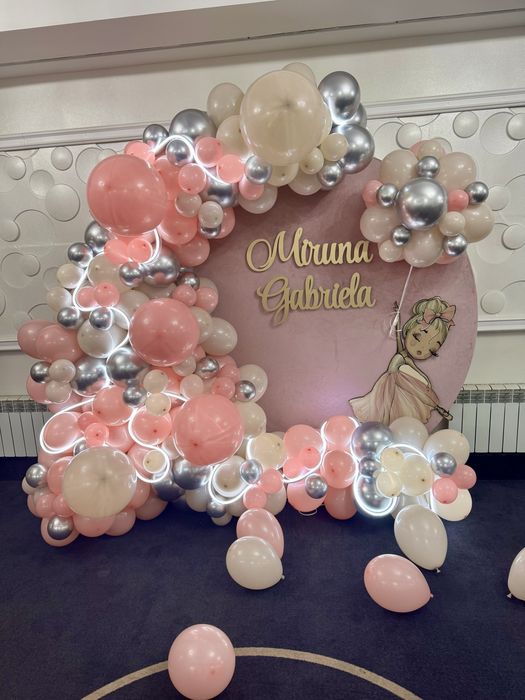 Decor din baloane/oglinda foto