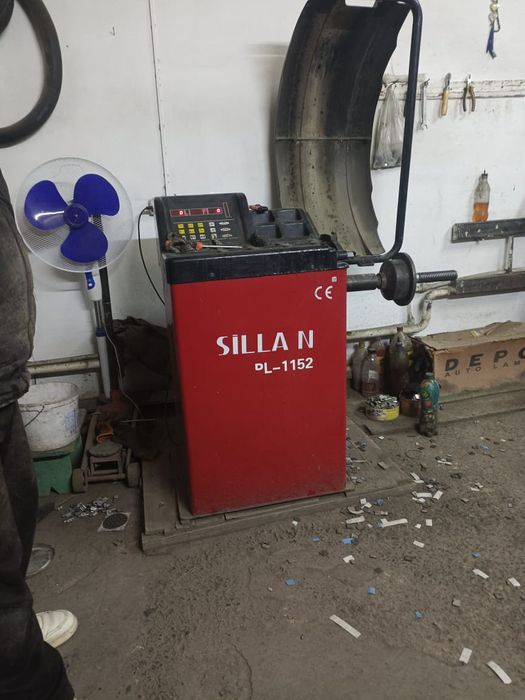 Продается балансировочный станок