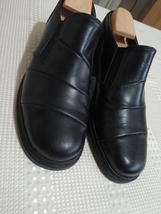 Pantofi  piele naturală Germania mărimea 40