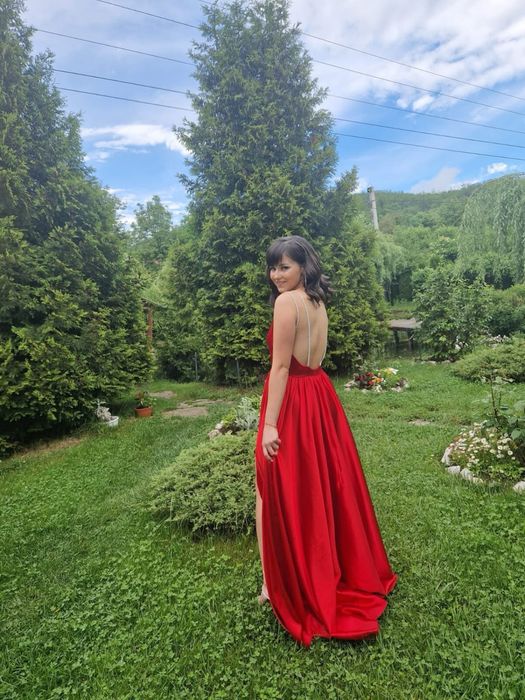 Rochie lungă, elegantă