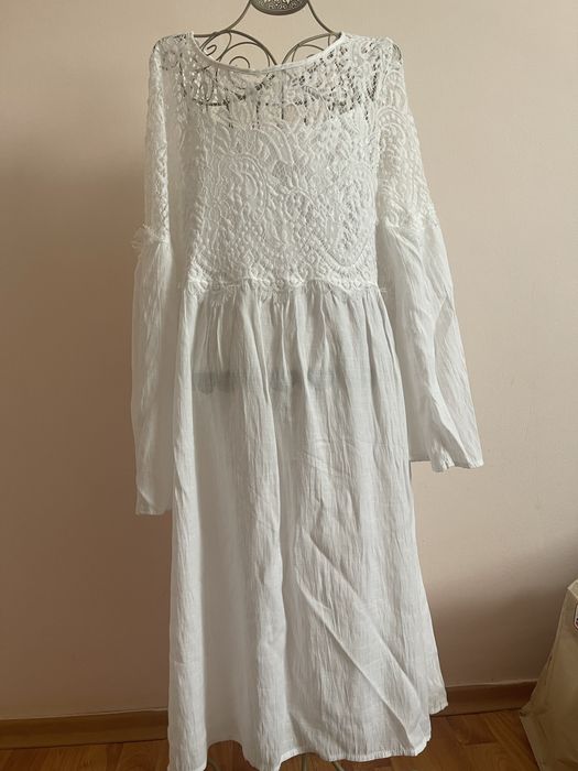 Rochie alba marimea  L