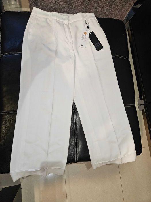 Панталон с широки крачоли и ръб Riani