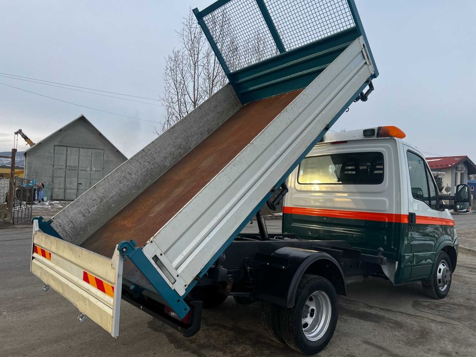 Iveco Daily 35C 17 - basculabila pe cutie / sateliti blocabili