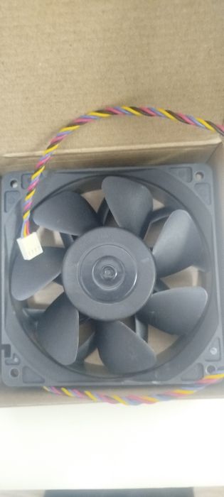 Куллер для компьютера оригинал