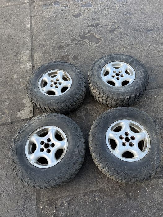 Roti MT  265 - 75 R16  Kumho Road Verture MT