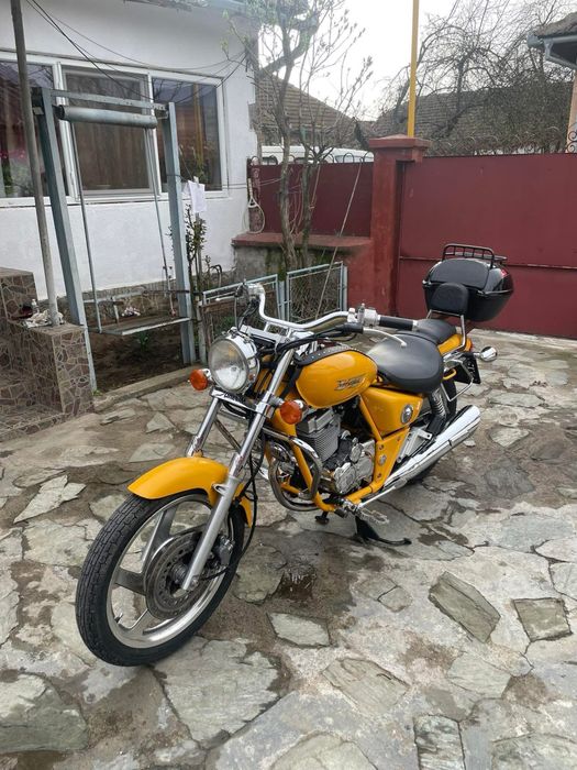 Motocicletă 125 Daelim