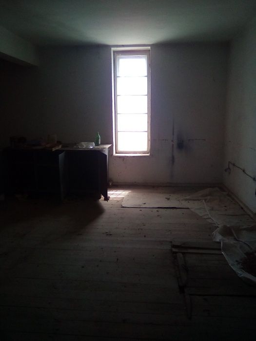 Продава се Промишлена сграда в Исперих - 740 кв.м за 235 €/кв.м - Снимка #7