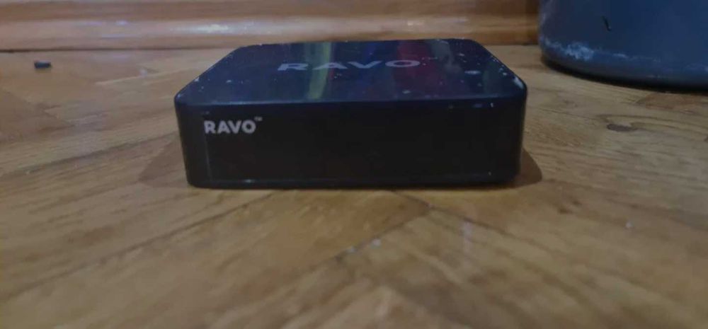 Vand Ravo tv box