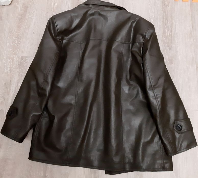 Две мъжки български кожени якета от еко кожа