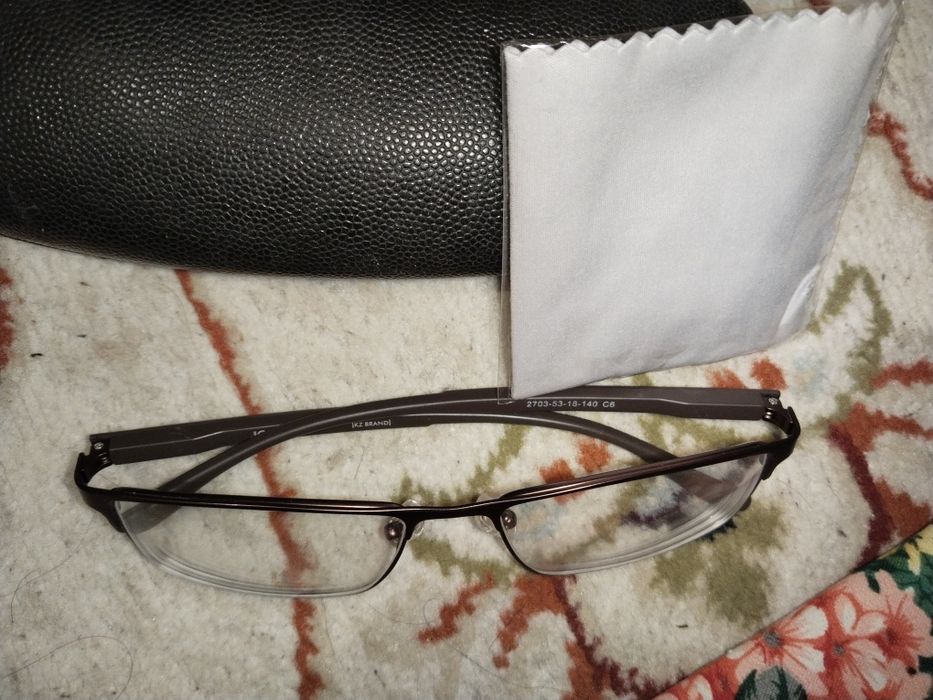 Очки универсальный от зрений Ред есть