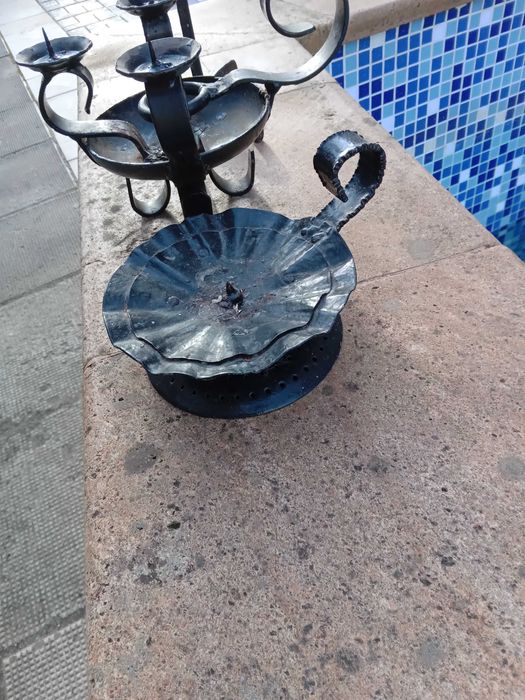 Продавам Свещници от ковано желязо