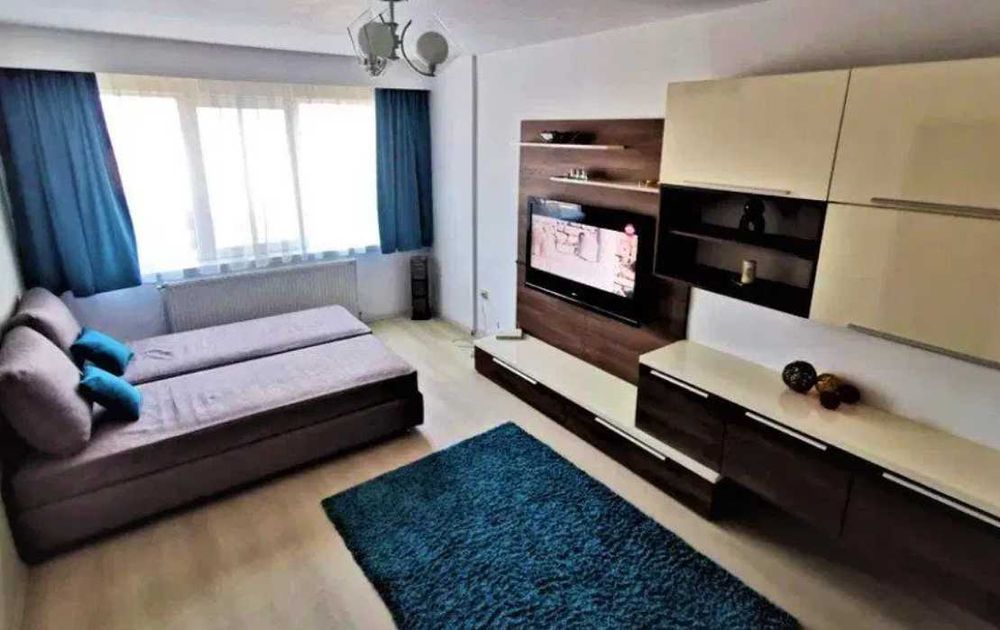 Дава се под наем Двустаен апартамент в Пловдив, Тракия - 68 кв.м за 357 € - Снимка #1