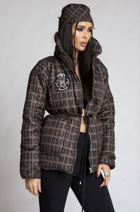 Яке Nikole collection