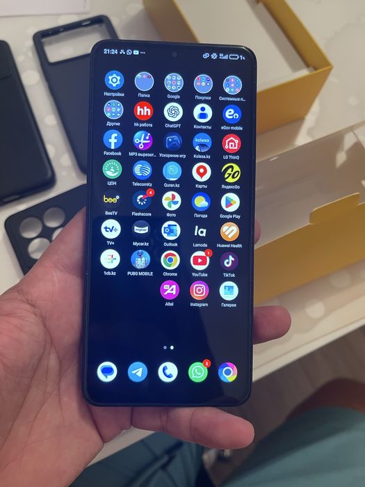 Poco x6 pro в черном цвете