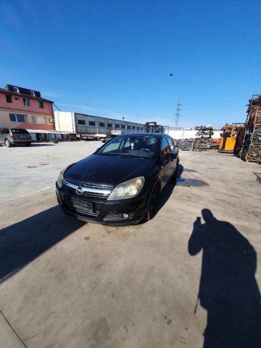 Opel ASTRA h motor 1 7 Dezmembrez/Dezmembra