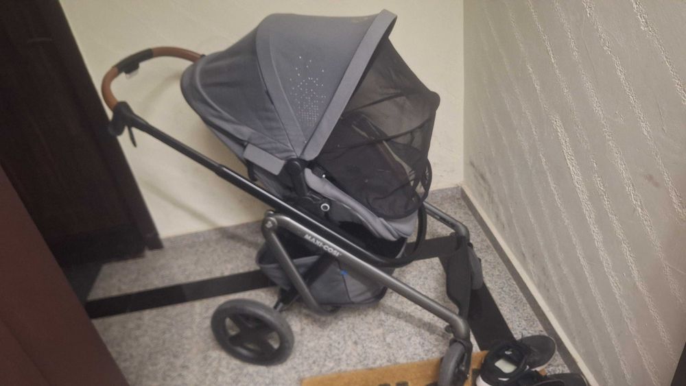 Бебешка количка Maxi Cosi Lila