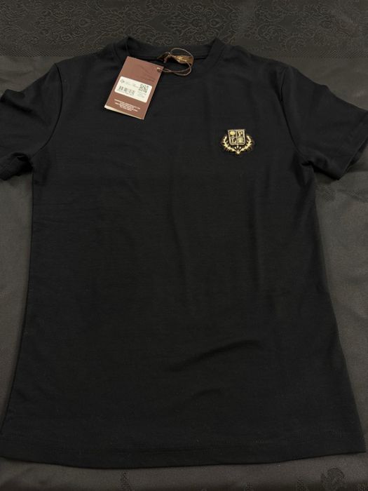 Loro Piana-Чисто нова автентична дамска тениска M разме