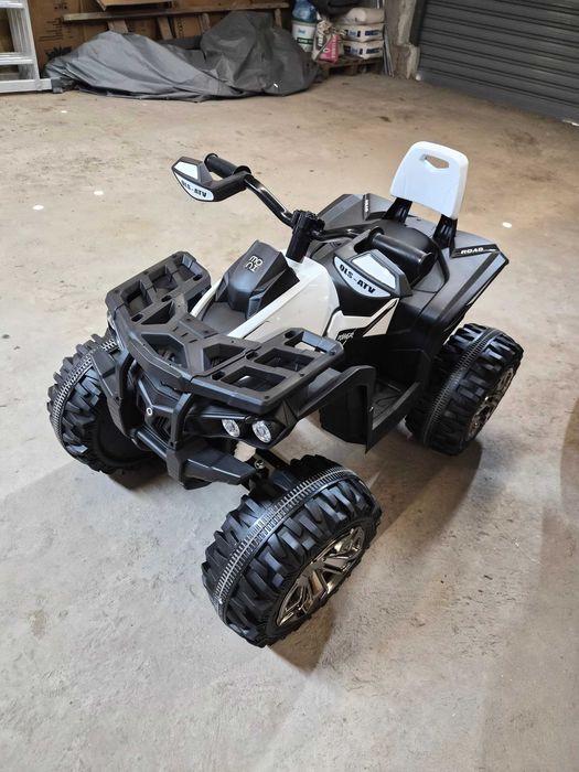 Детско акумулаторно ATV