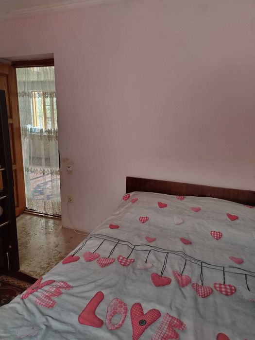 Qoʻliqda 12.5 sot 7 ta xona 140 kv² sotiladi toshkent shahri